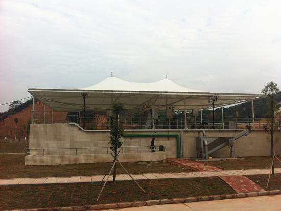 large span membrane roof