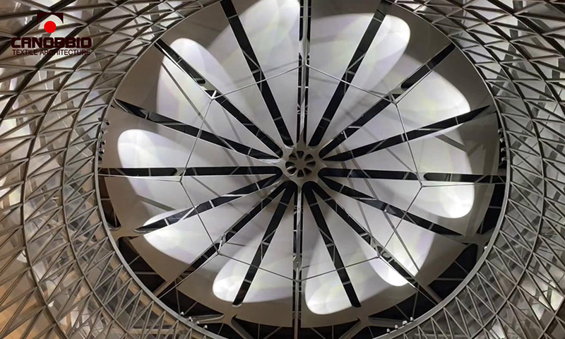 Toit maudit tendu de l'aéroport international de Xiaoshan avec effet projeté d'éclairage
